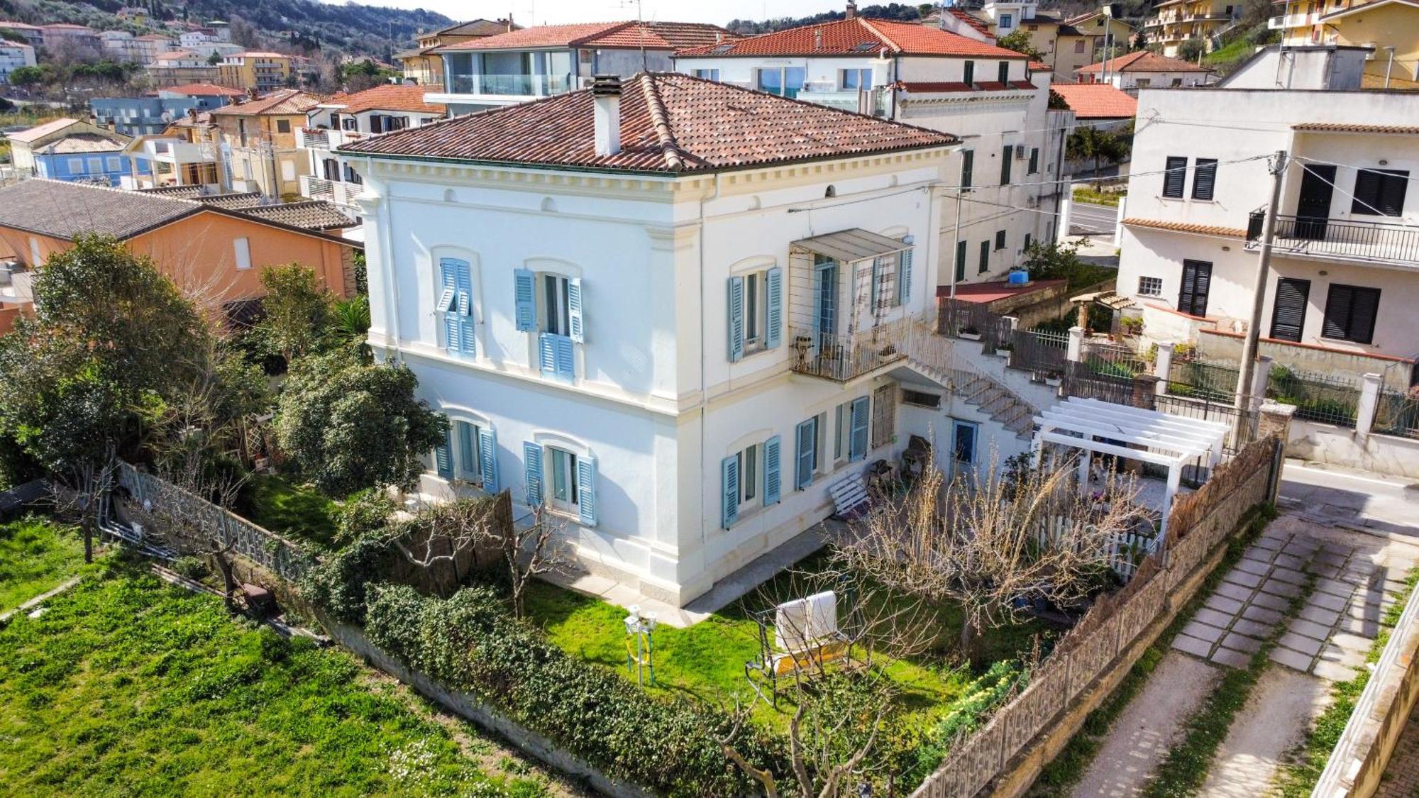 Gelsomini Marina di San Vito